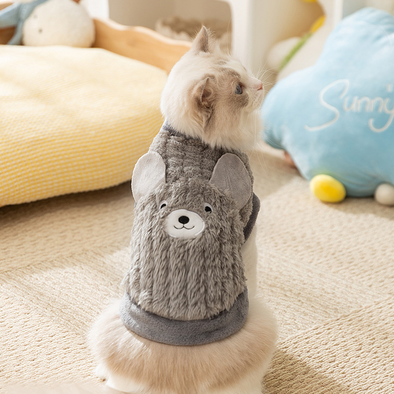 Kuscheliger Teddy-Pullover für Katzen und kleine Hunde
